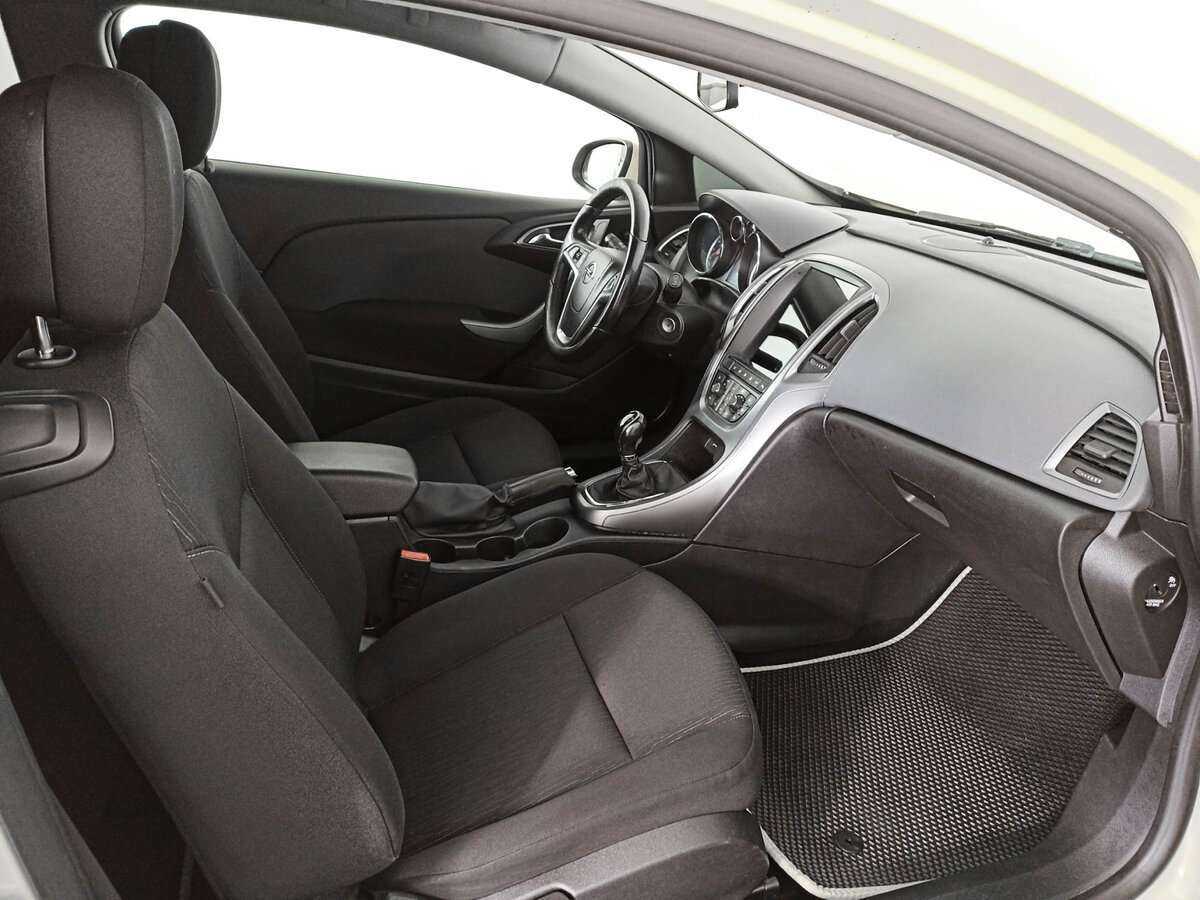 Купить Opel Astra с пробегом. Фото: #6