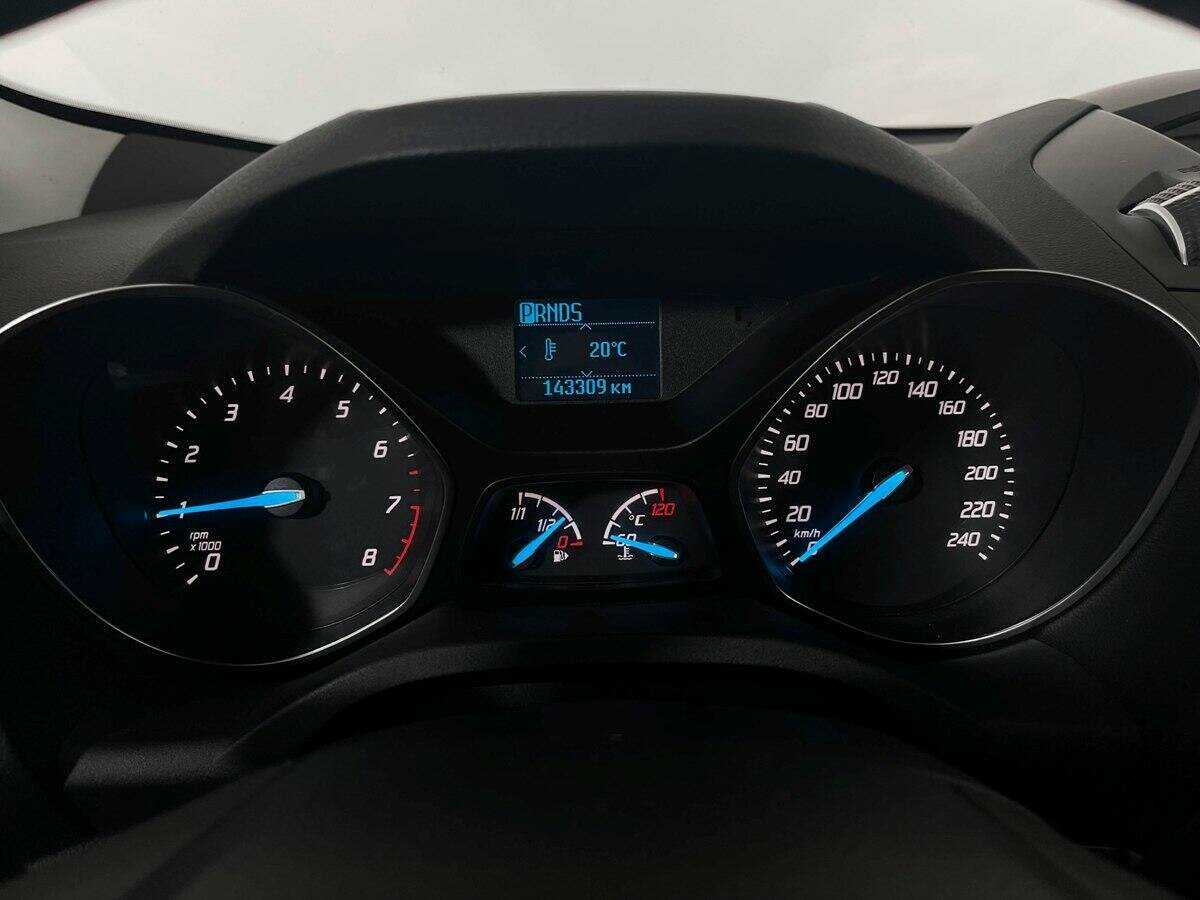 Купить Ford Kuga с пробегом. Фото: #10