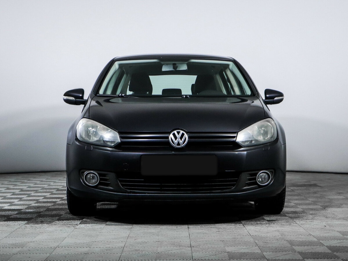 Купить Volkswagen Golf с пробегом. Фото: #1