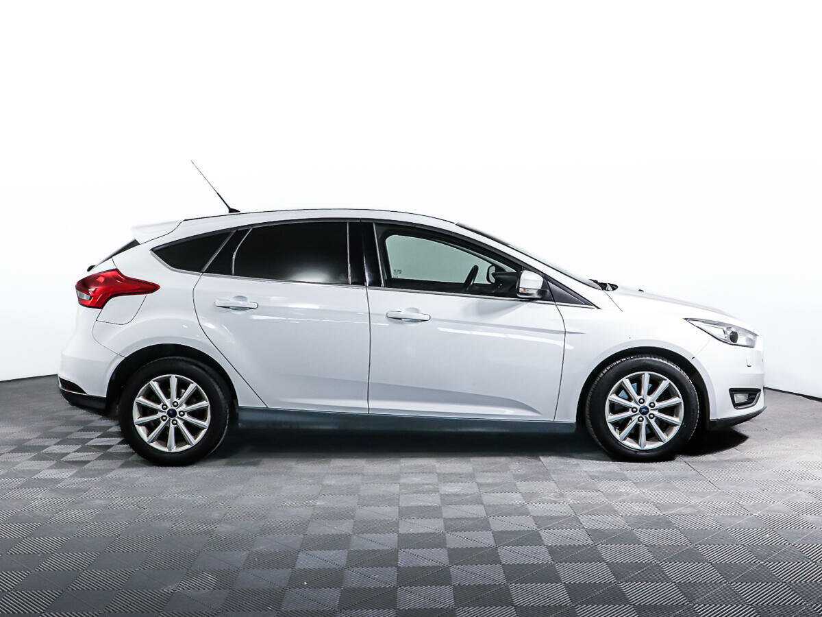 Купить Ford Focus с пробегом. Фото: #3