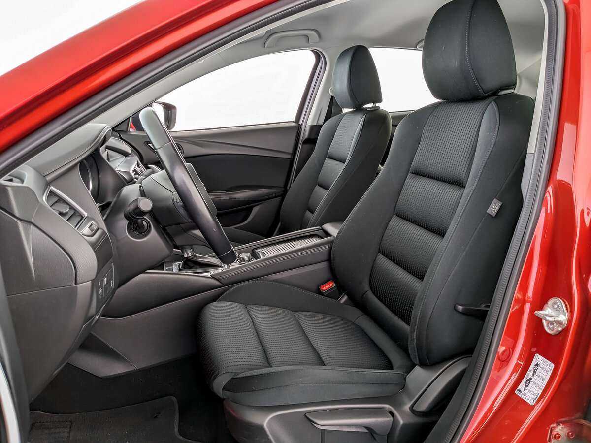 Купить Mazda 6 с пробегом. Фото: #19