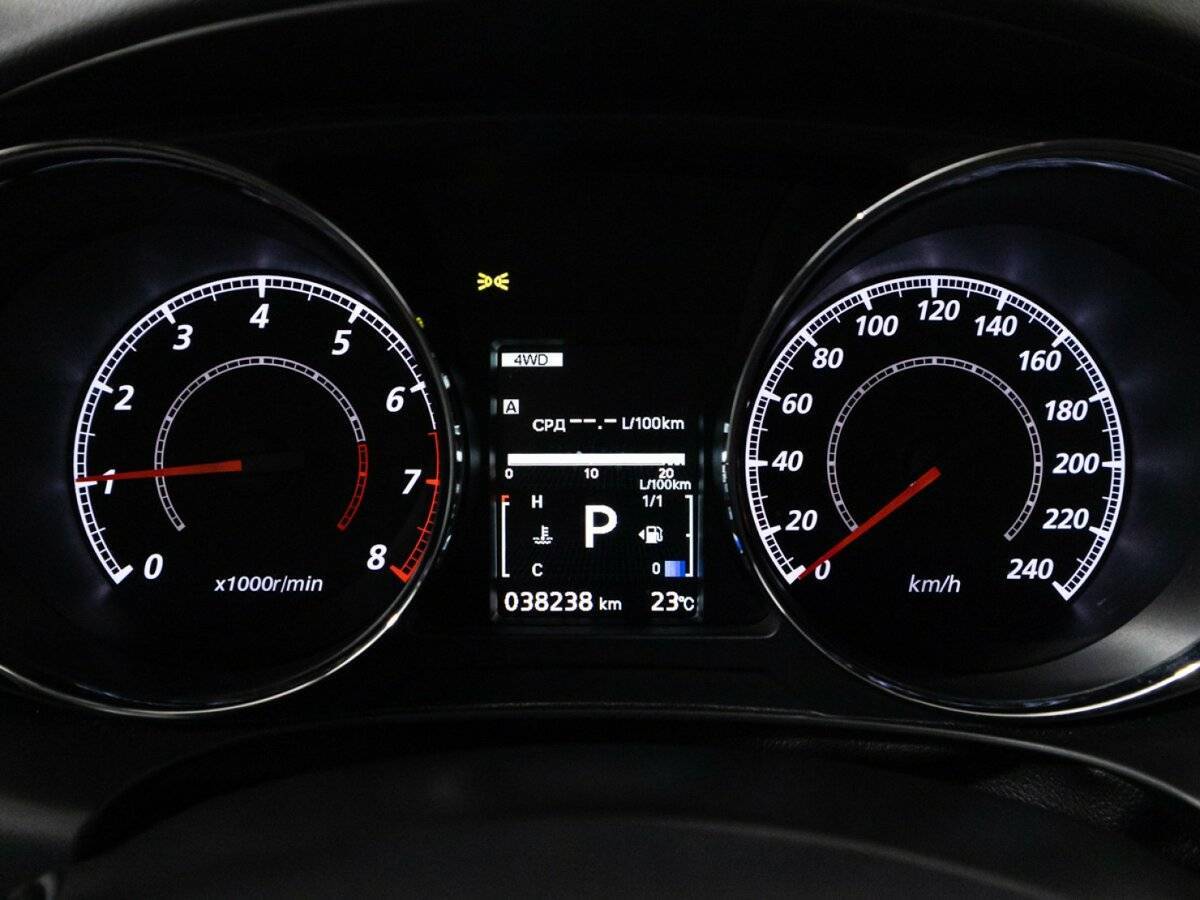 Купить Mitsubishi ASX с пробегом. Фото: #11