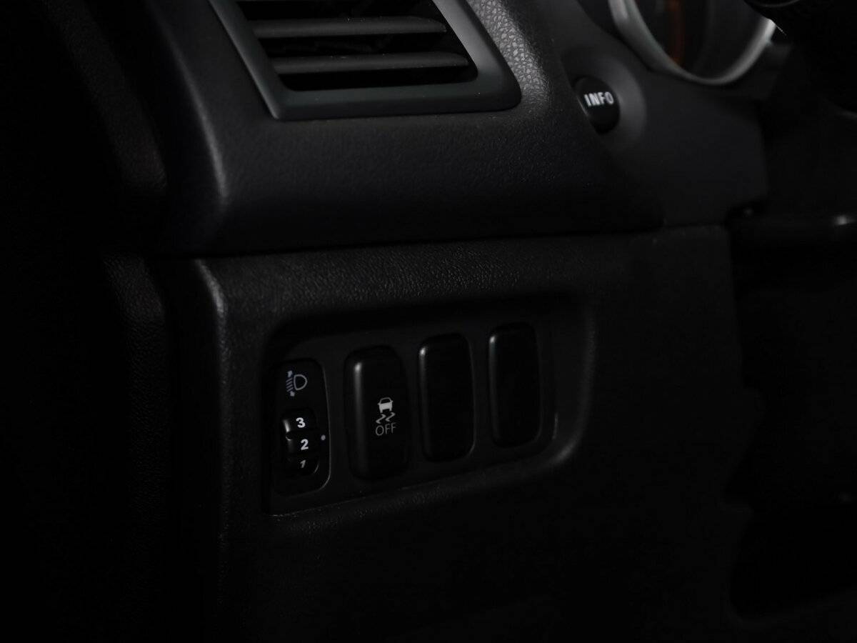 Купить Mitsubishi ASX с пробегом. Фото: #10