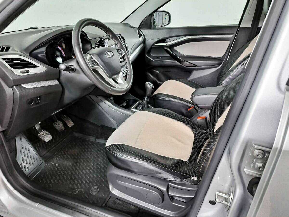 Купить Lada (ВАЗ) Vesta с пробегом. Фото: #11