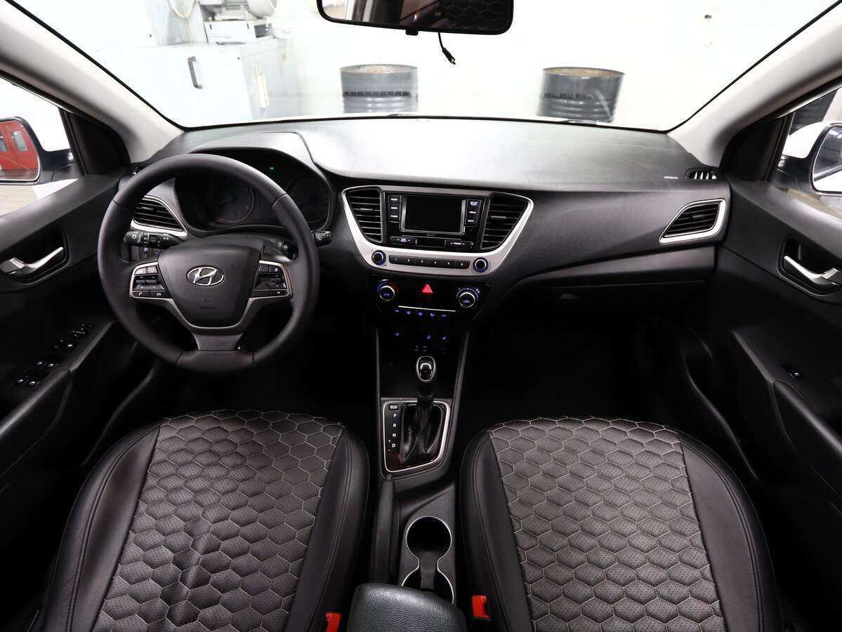 Купить Hyundai Solaris с пробегом. Фото: #18