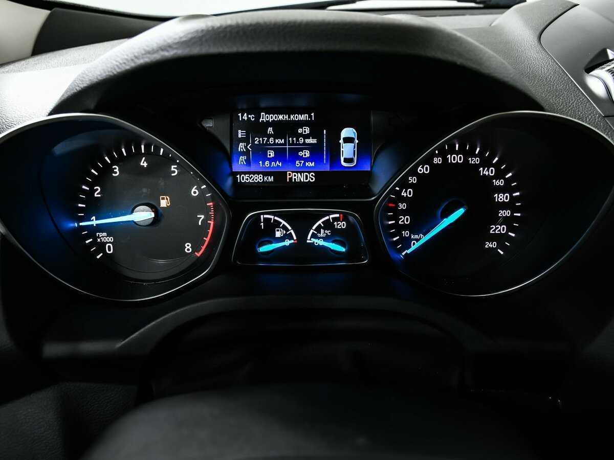 Купить Ford Kuga с пробегом. Фото: #9