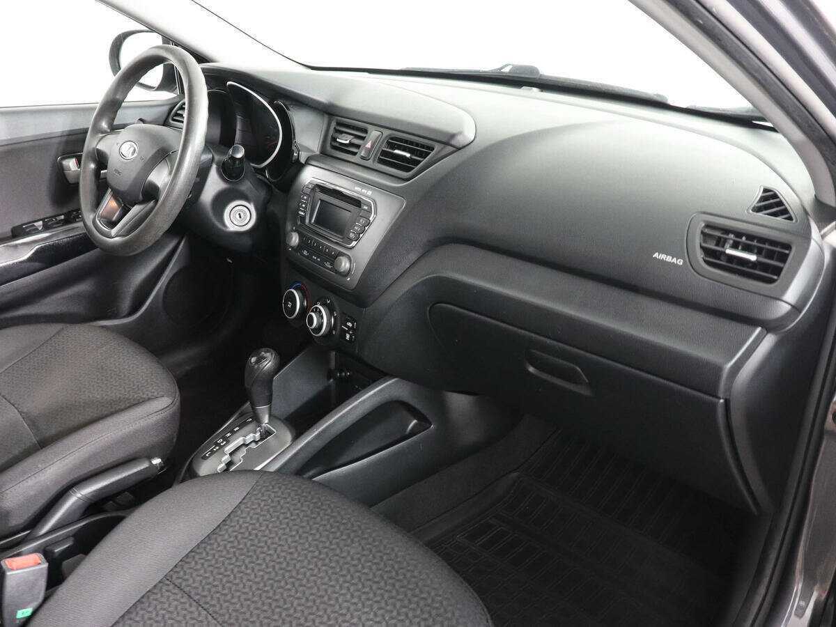 Купить Kia Rio с пробегом. Фото: #9