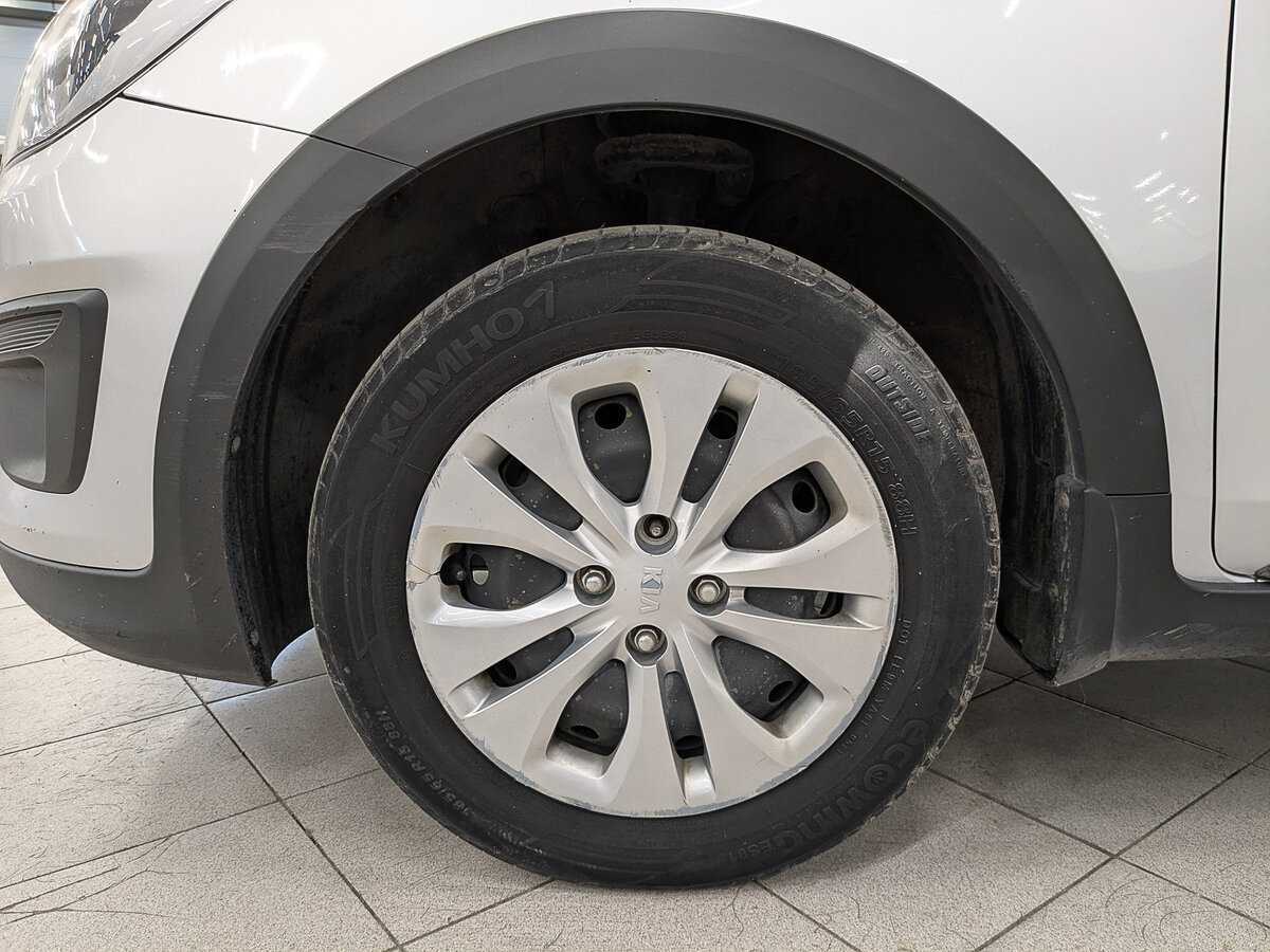 Купить Kia Rio с пробегом. Фото: #11