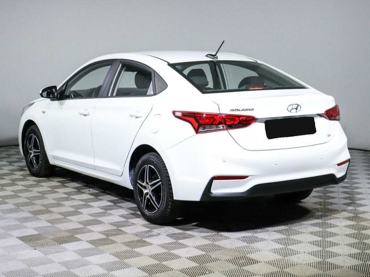Купить Hyundai Solaris с пробегом. Фото: #6