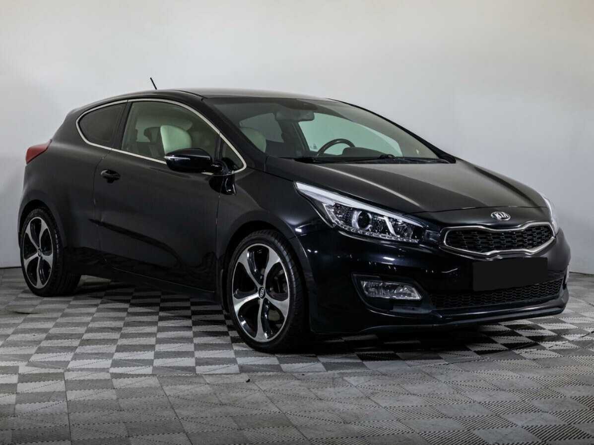 Купить Kia Ceed с пробегом. Фото: #2