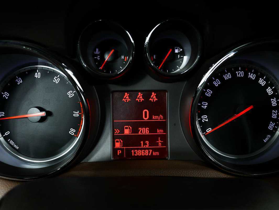 Купить Opel Mokka с пробегом. Фото: #9