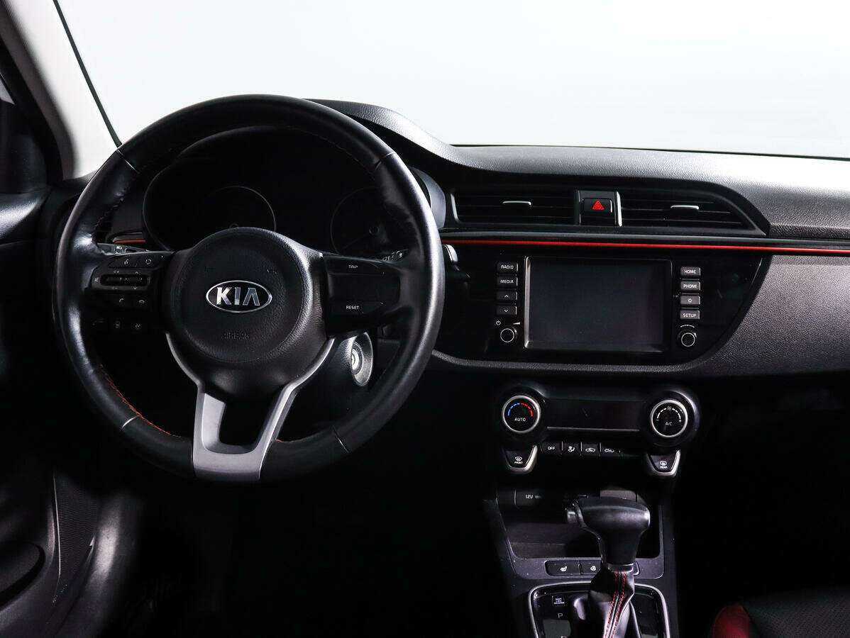 Купить Kia Rio с пробегом. Фото: #9