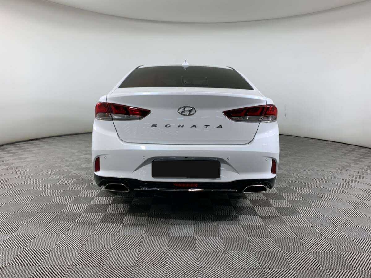 Купить Hyundai Sonata с пробегом. Фото: #5