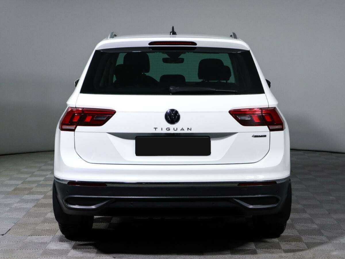 Купить Volkswagen Tiguan с пробегом. Фото: #5