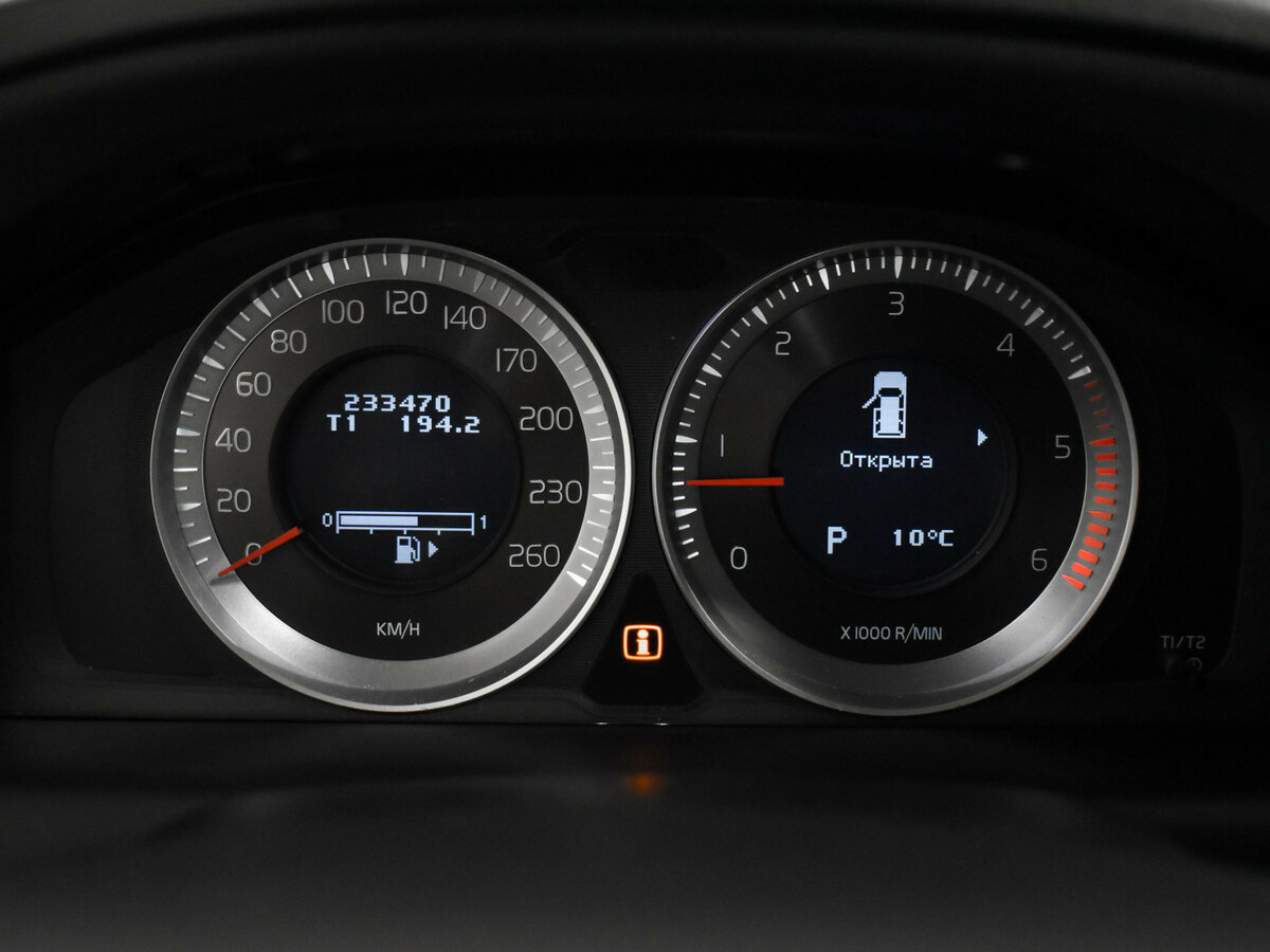 Купить Volvo XC60 с пробегом. Фото: #18