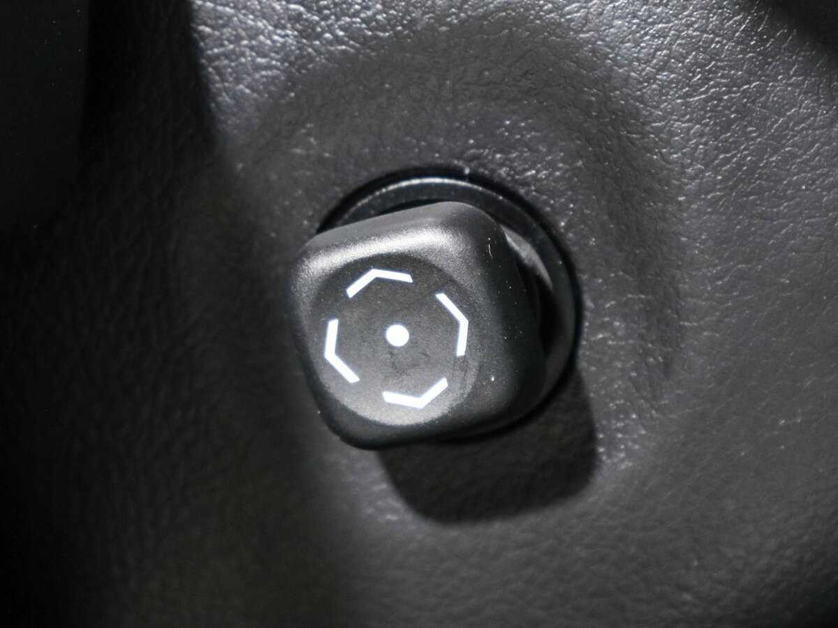 Купить Toyota Camry с пробегом. Фото: #15