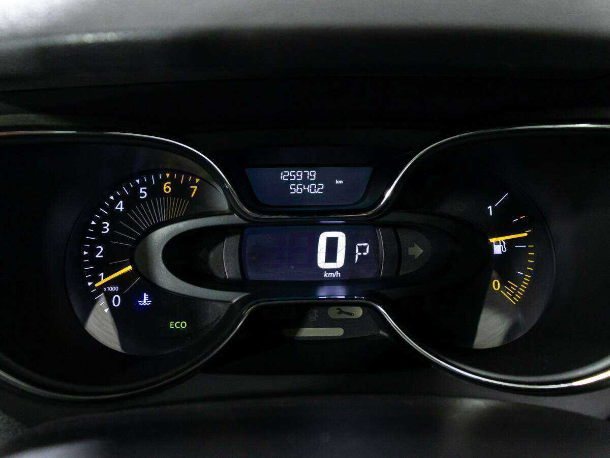 Купить Renault Kaptur с пробегом. Фото: #11