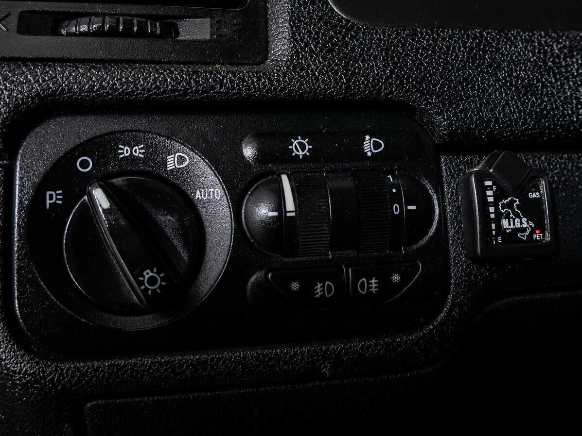 Купить УАЗ Patriot с пробегом. Фото: #9