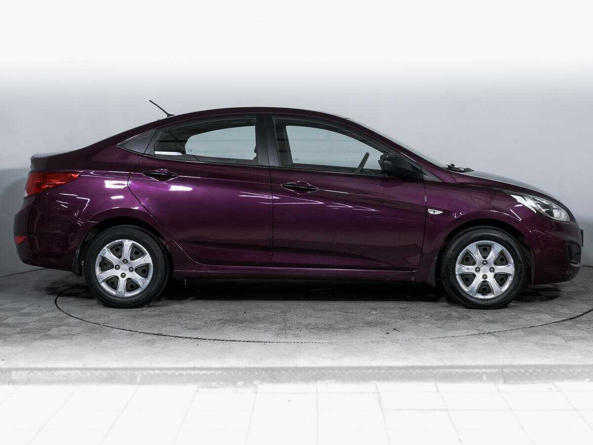 Купить Hyundai Solaris с пробегом. Фото: #3