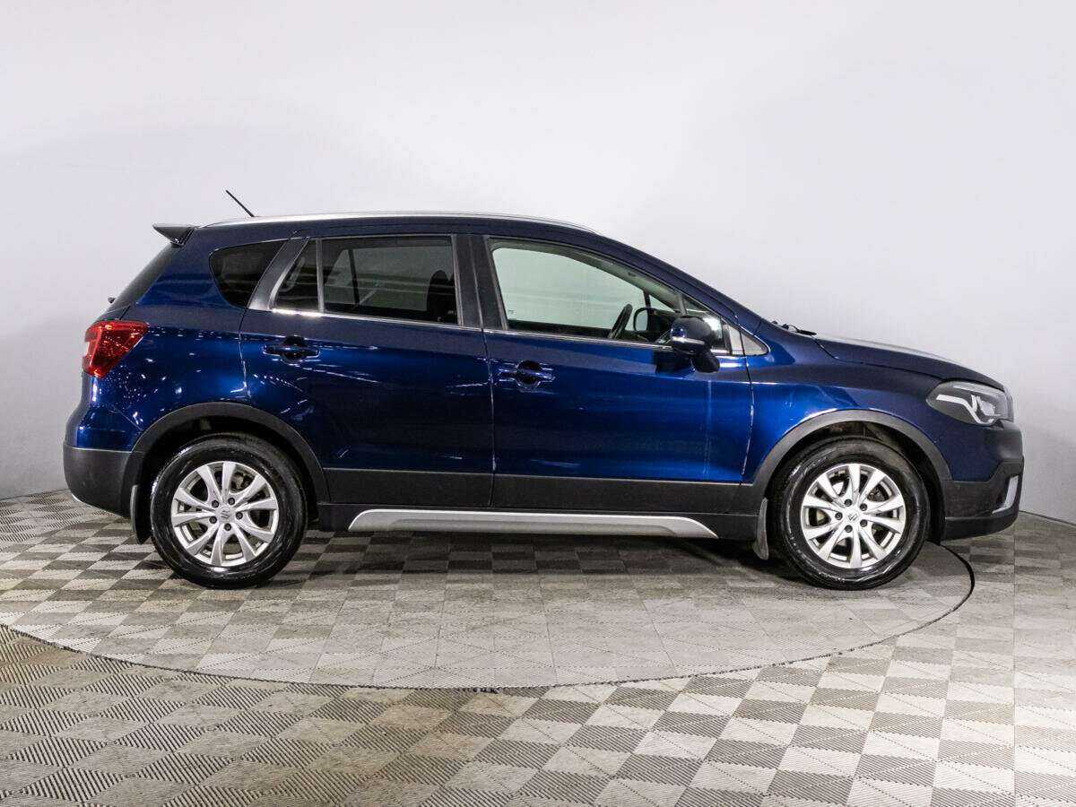 Купить Suzuki SX4 с пробегом. Фото: #3