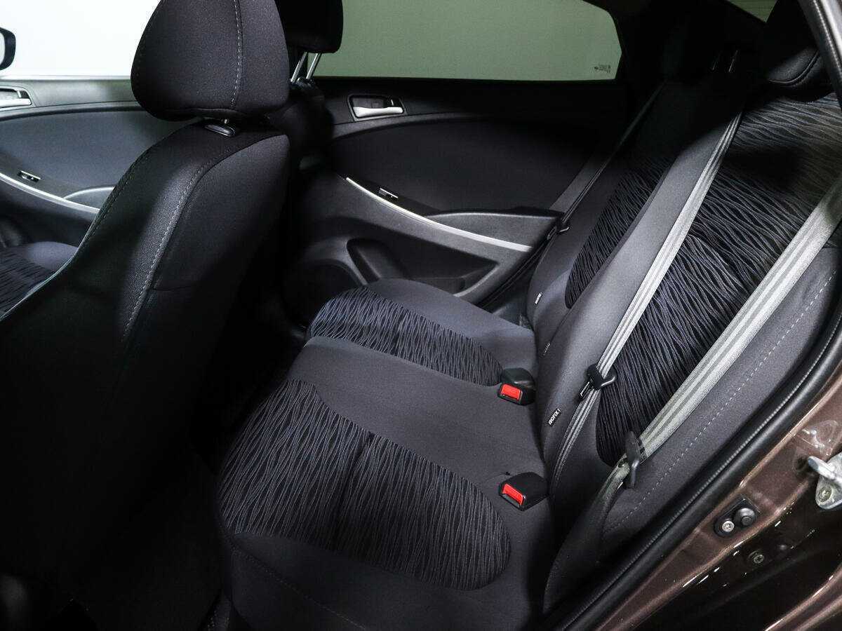 Купить Hyundai Solaris с пробегом. Фото: #7