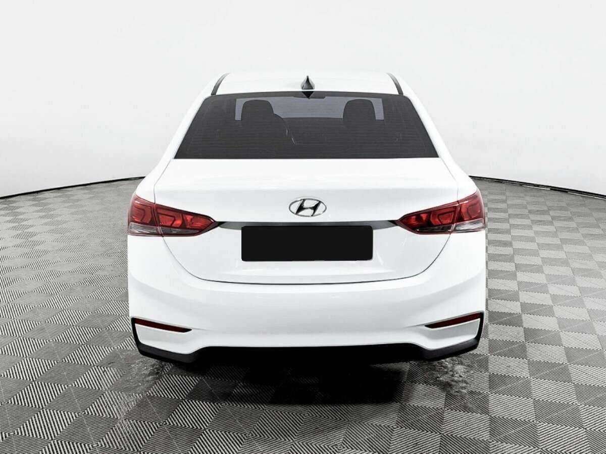 Купить Hyundai Solaris с пробегом. Фото: #5