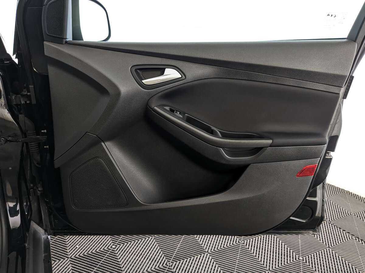 Купить Ford Focus с пробегом. Фото: #20
