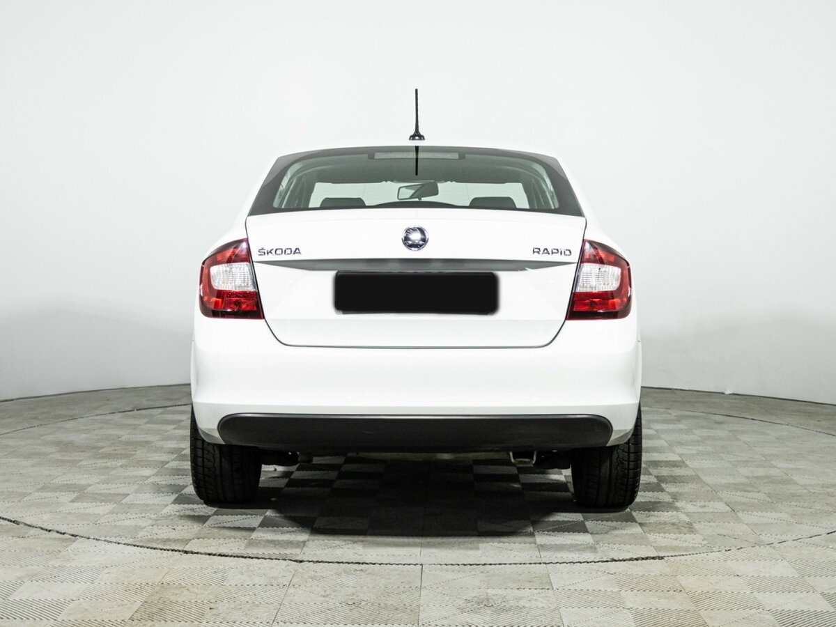 Купить Skoda Rapid с пробегом. Фото: #5
