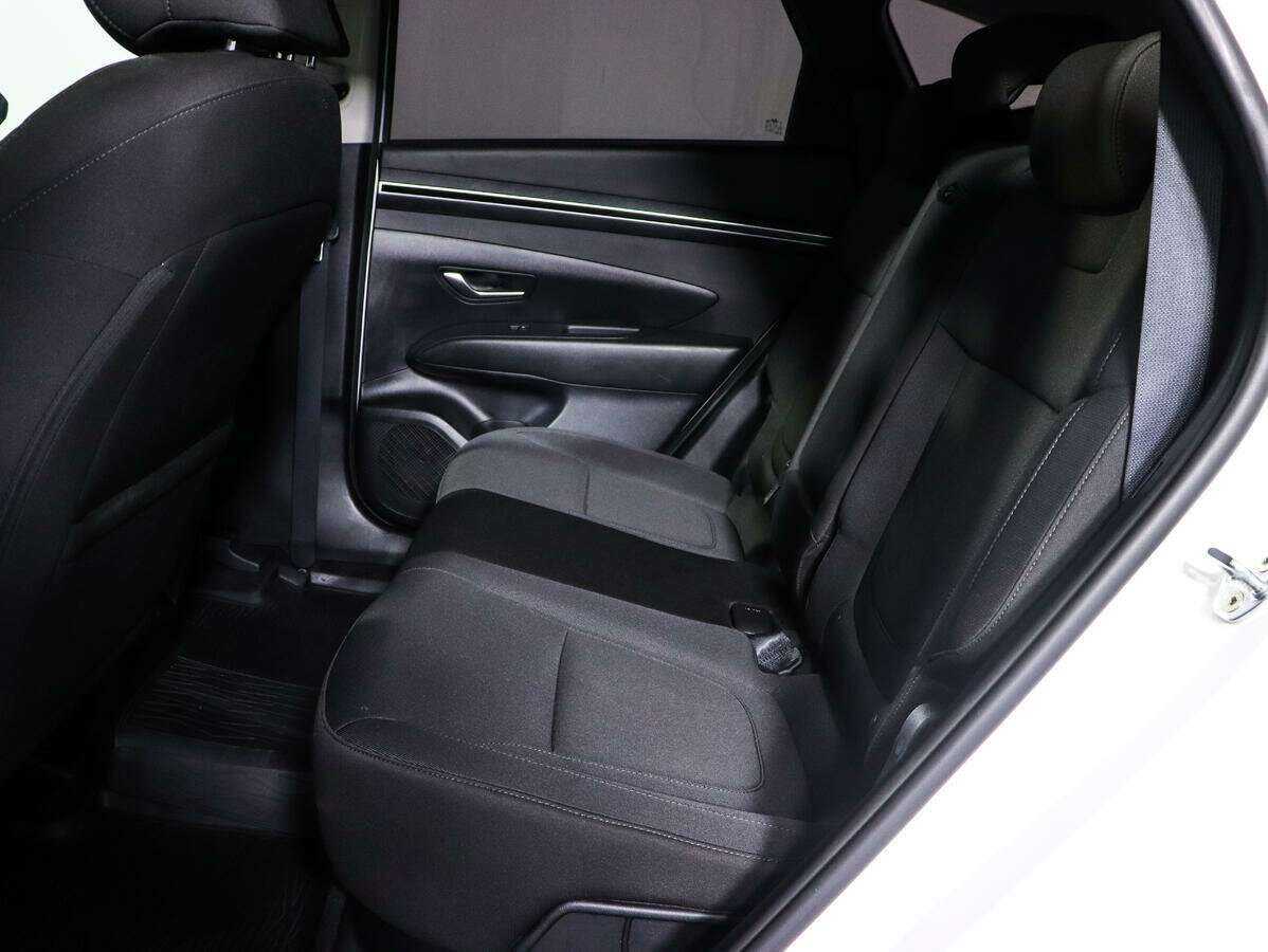 Купить Hyundai Tucson с пробегом. Фото: #9