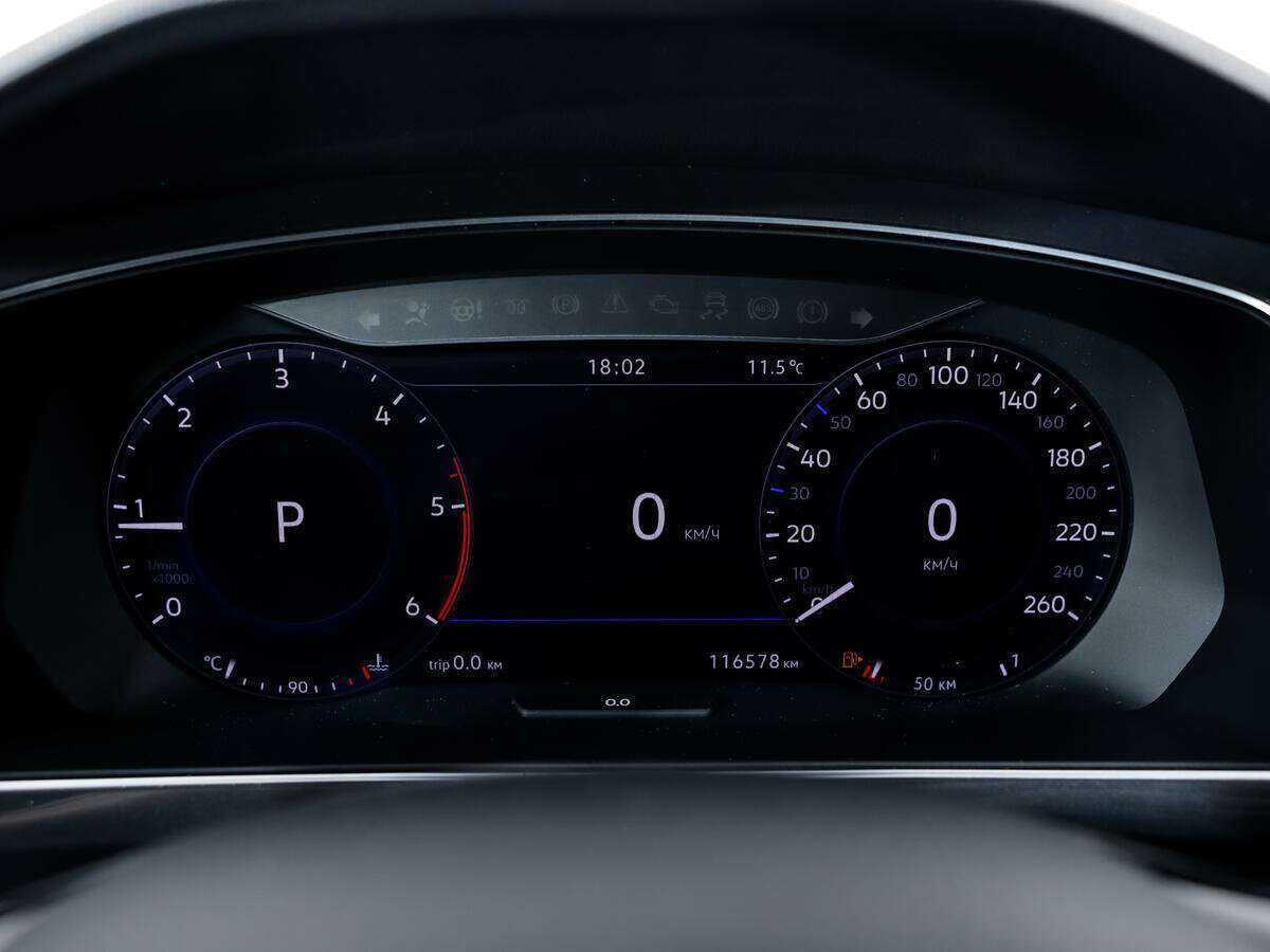 Купить Volkswagen Tiguan с пробегом. Фото: #20