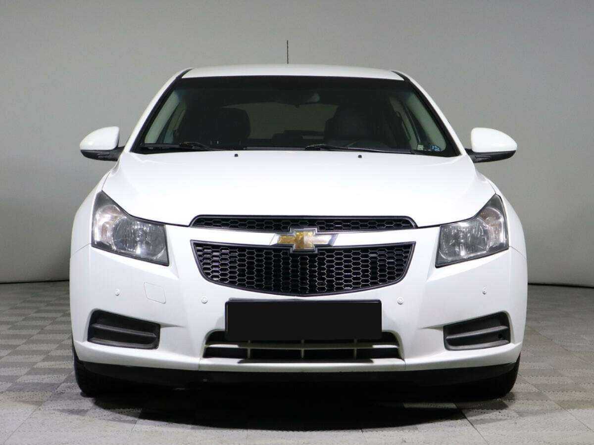 Купить Chevrolet Cruze с пробегом. Фото: #1
