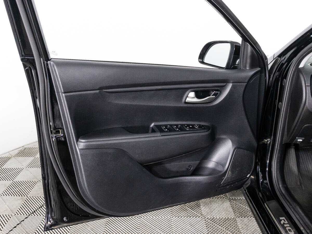Купить Kia Rio с пробегом. Фото: #23