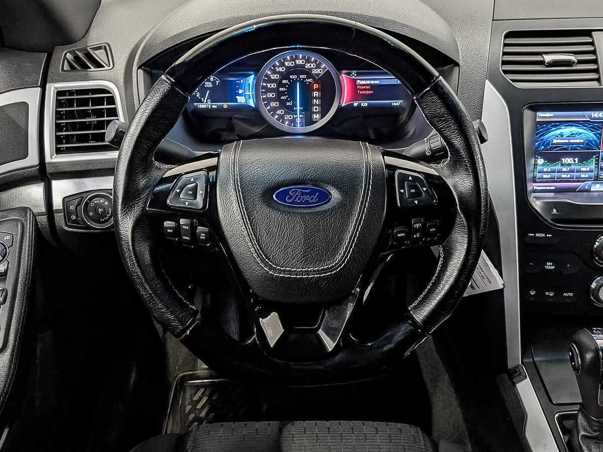 Купить Ford Explorer с пробегом. Фото: #21