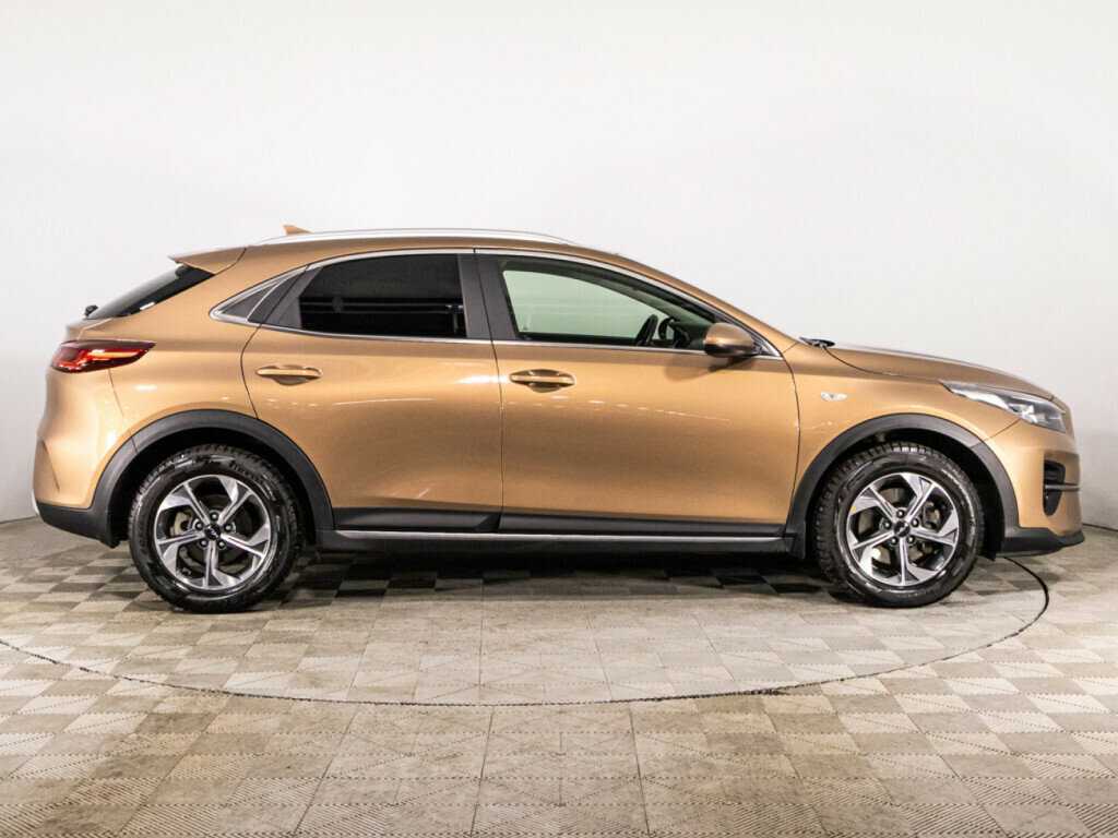 Купить Kia XCeed с пробегом. Фото: #3