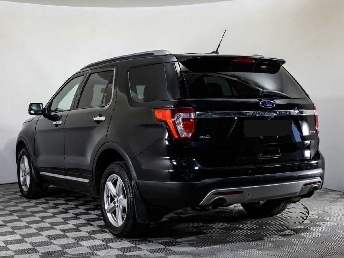 Купить Ford Explorer с пробегом. Фото: #6