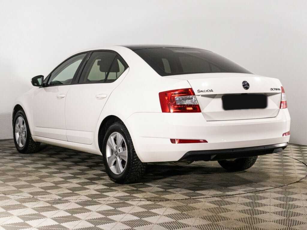 Купить Skoda Octavia с пробегом. Фото: #6