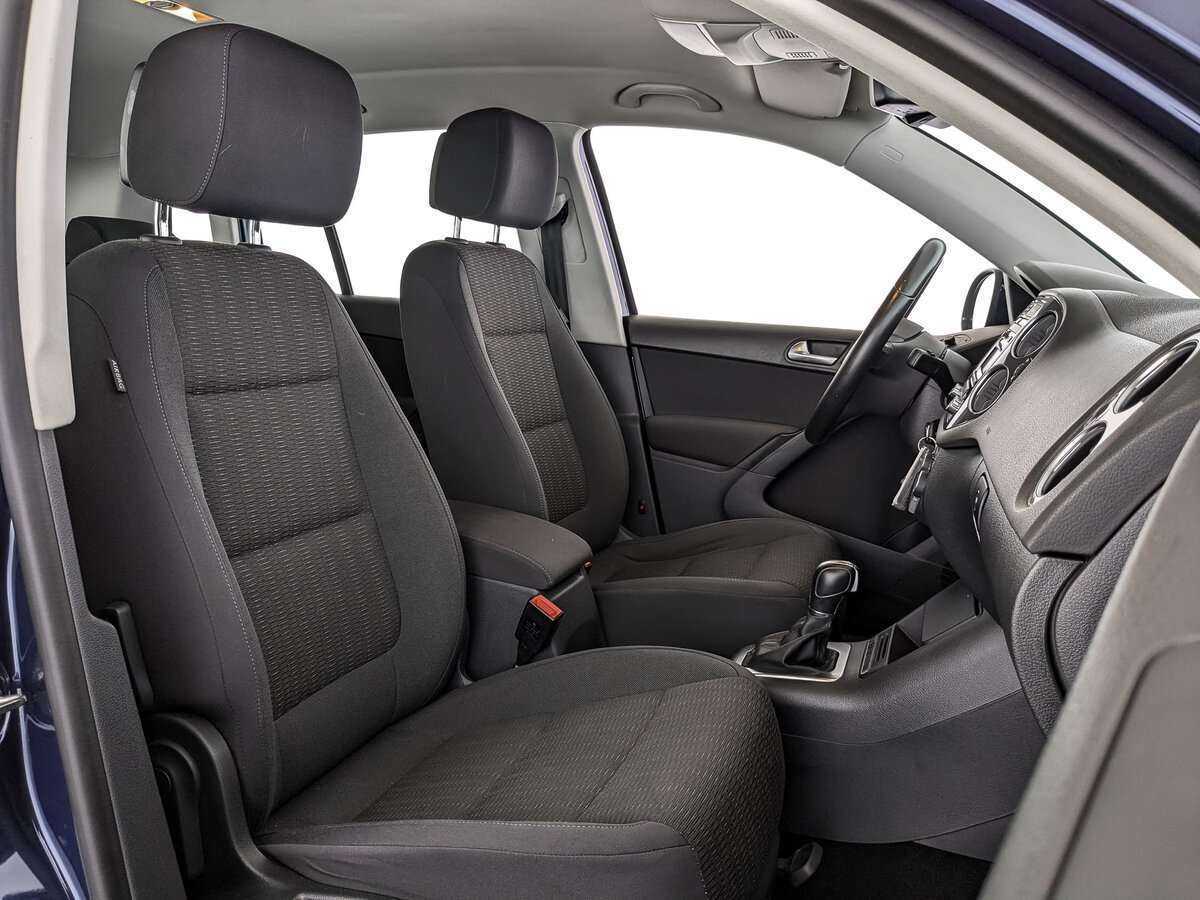 Купить Volkswagen Tiguan с пробегом. Фото: #19