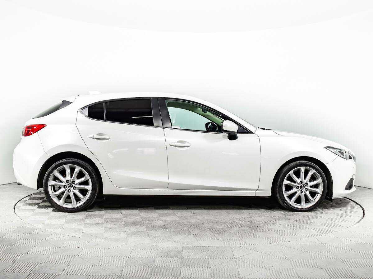 Купить Mazda 3 с пробегом. Фото: #3