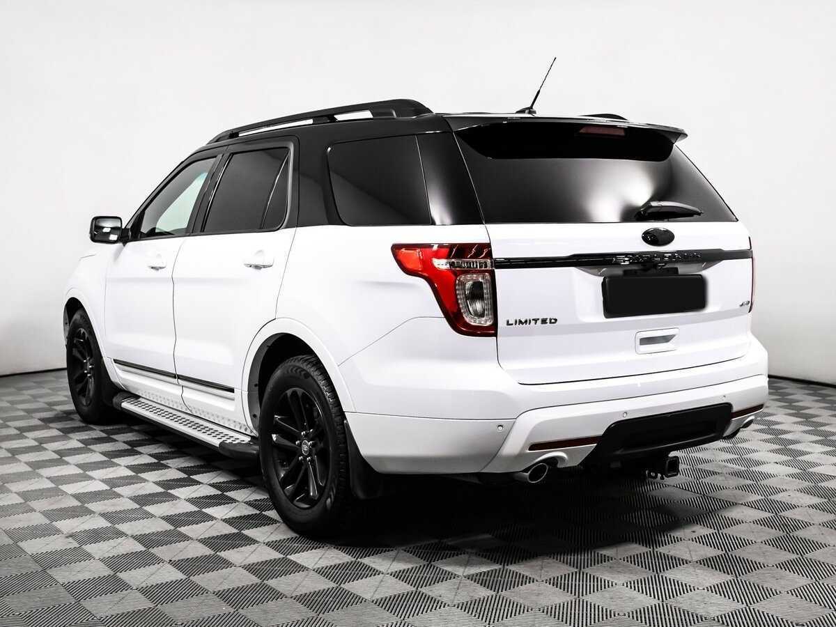 Купить Ford Explorer с пробегом. Фото: #6