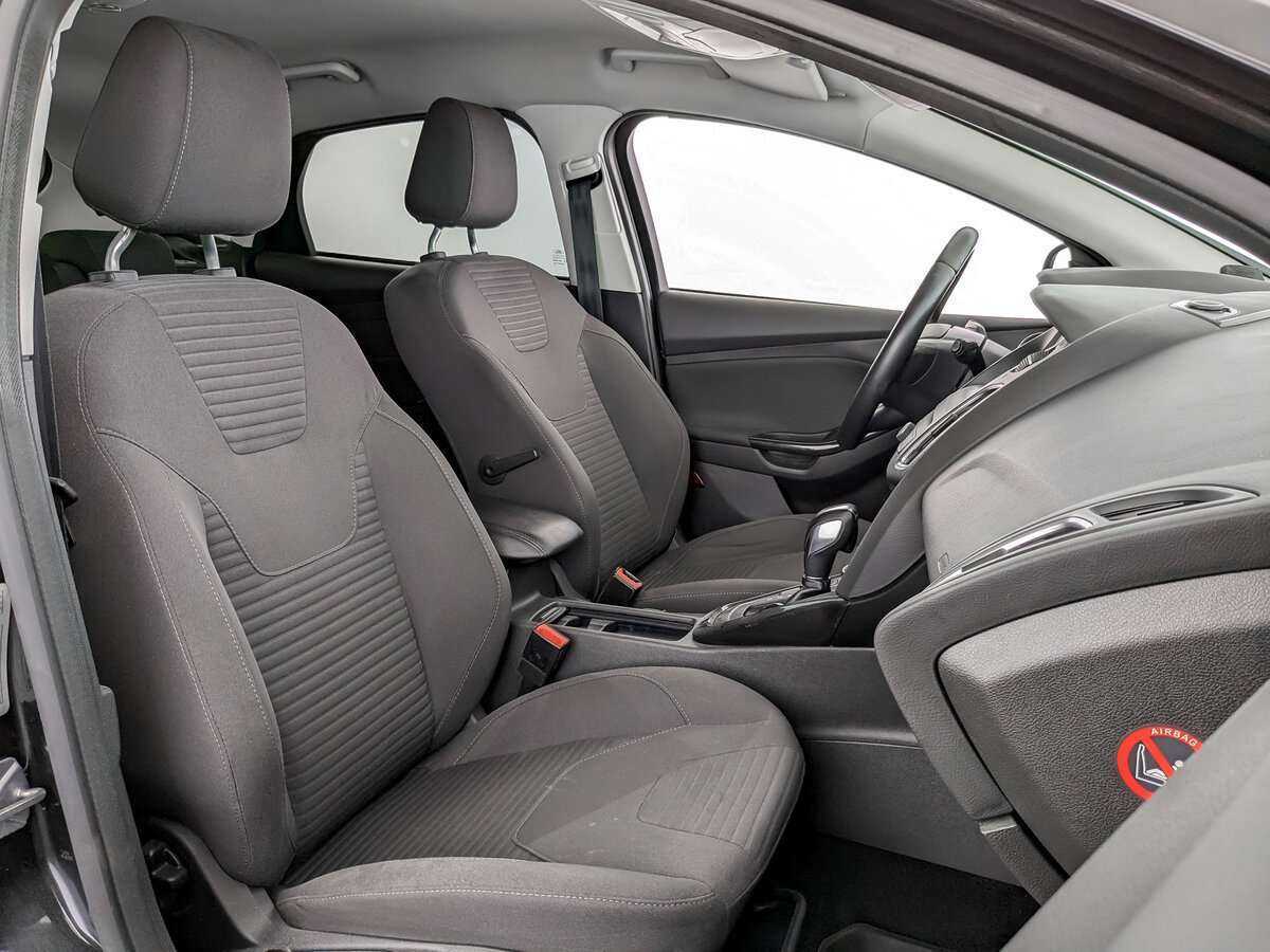 Купить Ford Focus с пробегом. Фото: #18