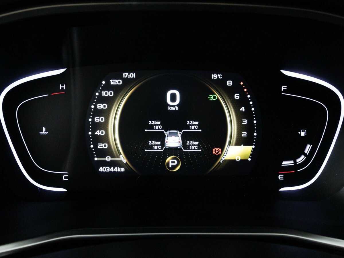 Купить Geely Coolray с пробегом. Фото: #11