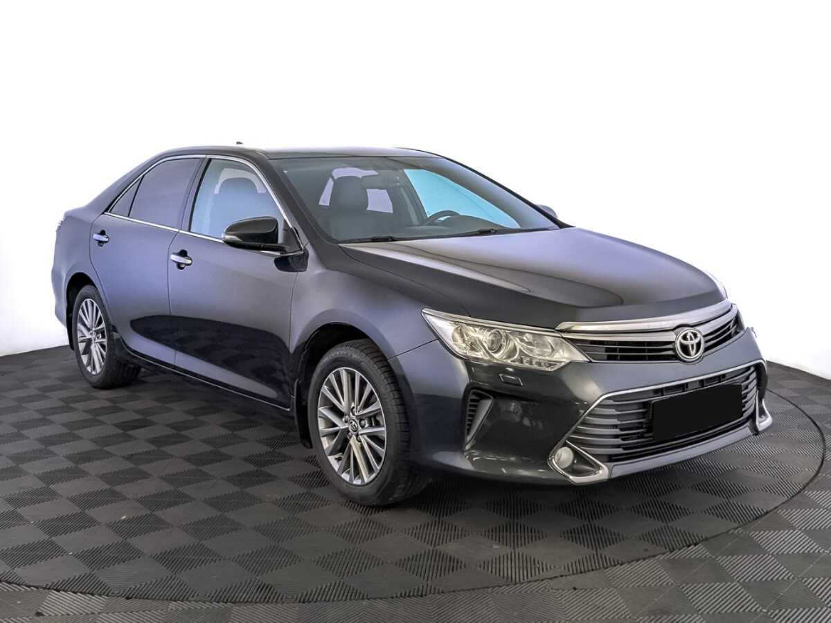 Купить Toyota Camry с пробегом. Фото: #2