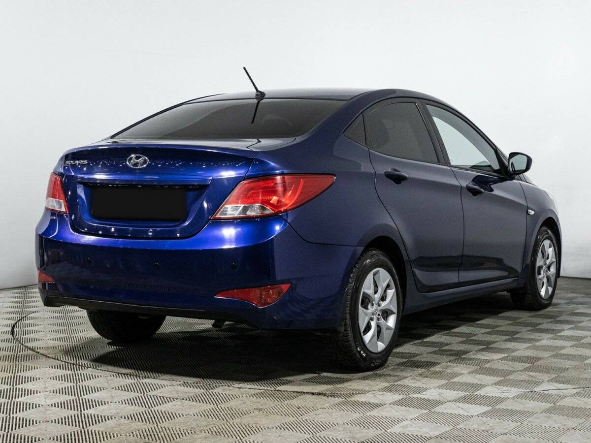 Купить Hyundai Solaris с пробегом. Фото: #4