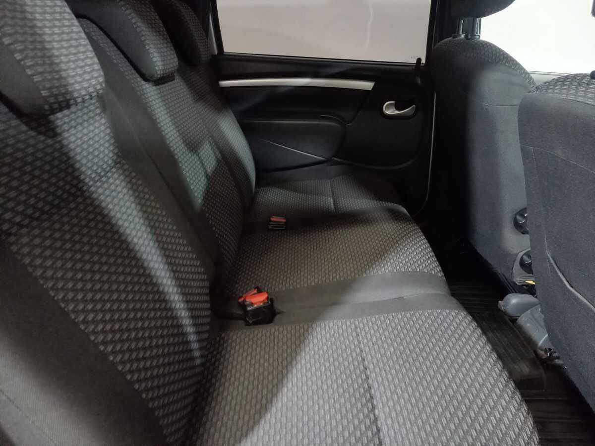 Купить Lada (ВАЗ) Largus с пробегом. Фото: #8