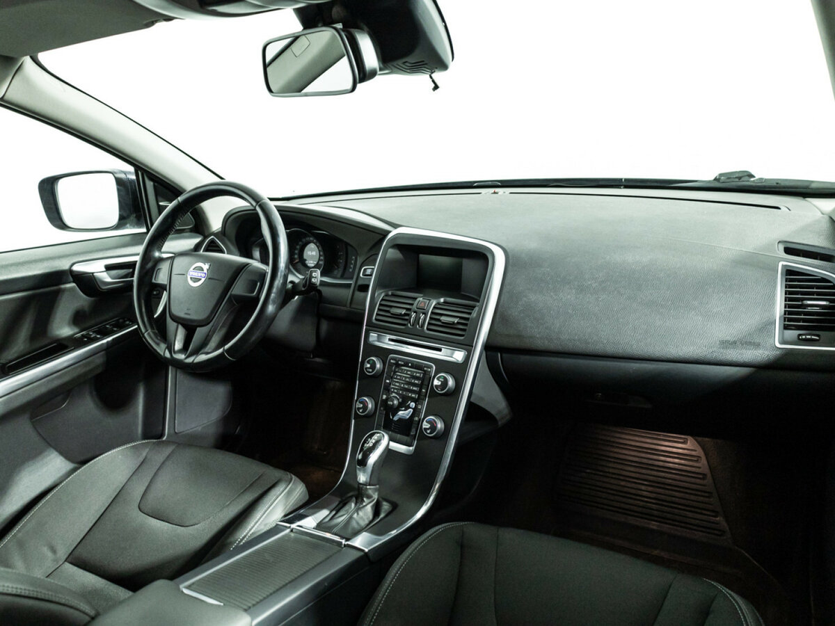 Купить Volvo XC60 с пробегом. Фото: #8