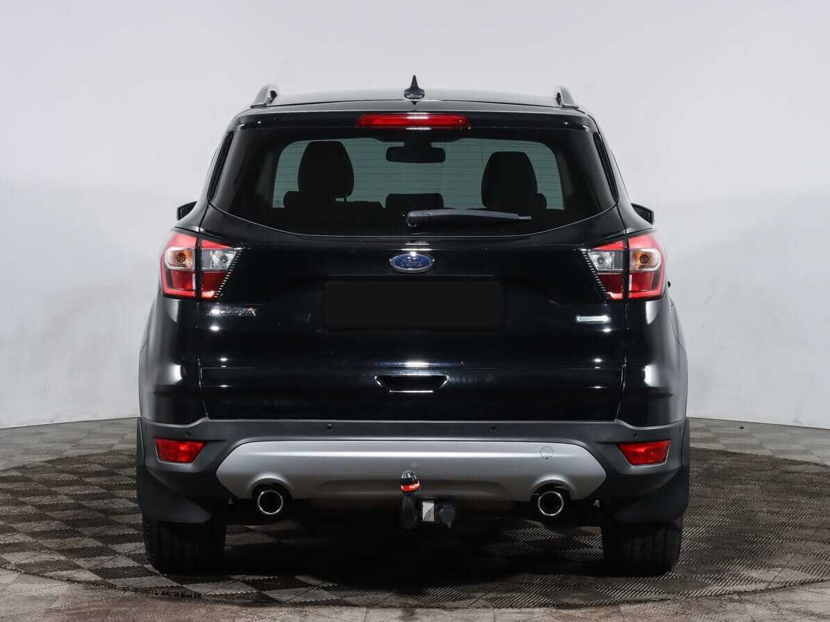 Купить Ford Kuga с пробегом. Фото: #4