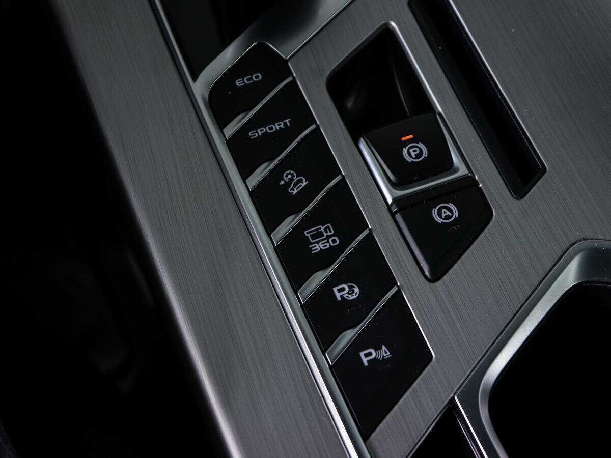 Купить Geely Coolray с пробегом. Фото: #17