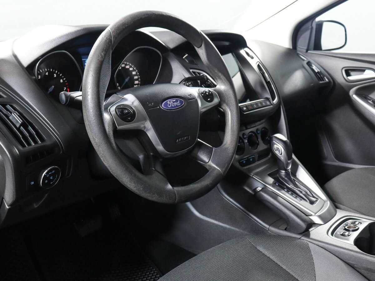 Купить Ford Focus с пробегом. Фото: #10
