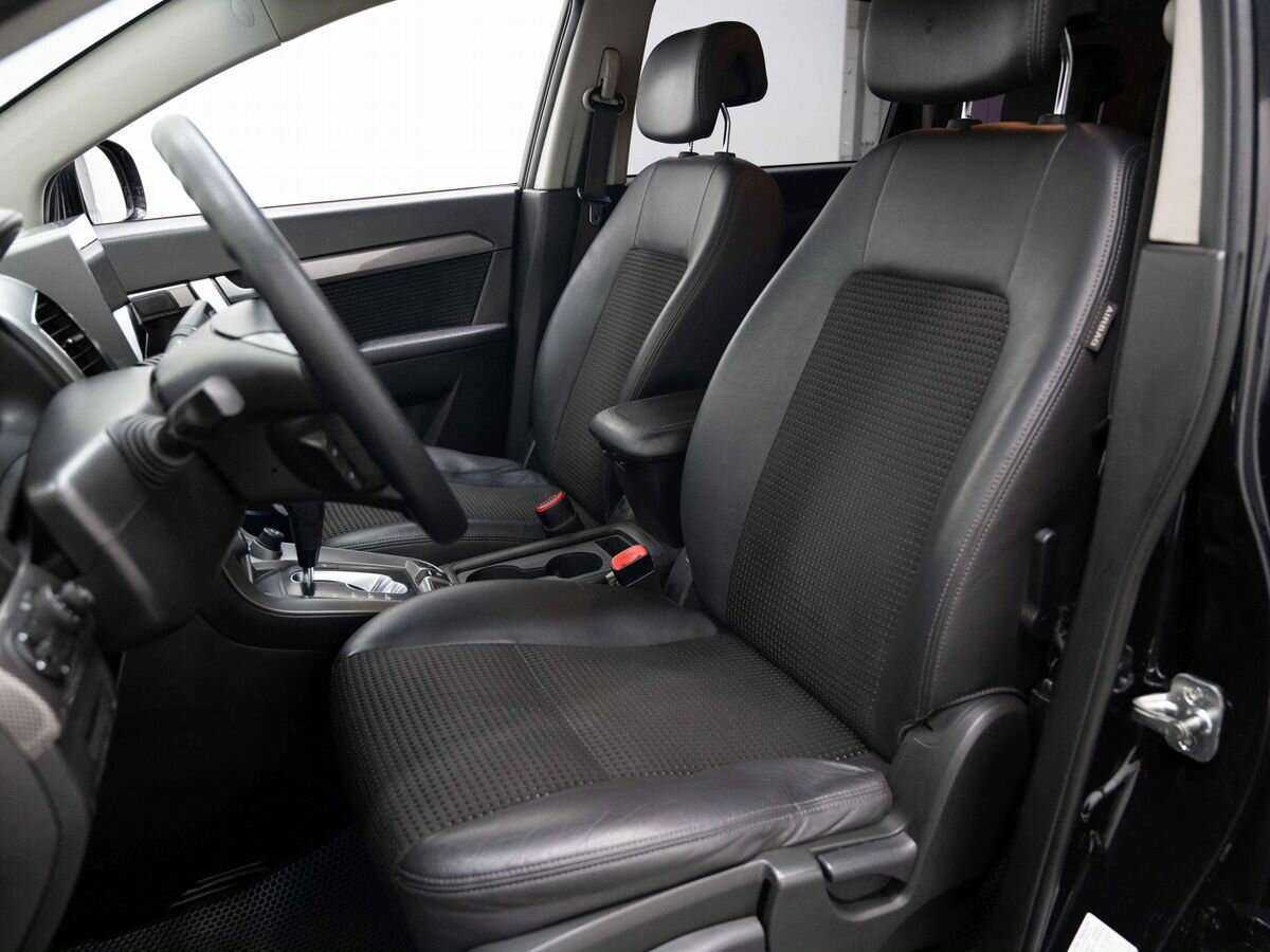 Купить Chevrolet Captiva с пробегом. Фото: #7