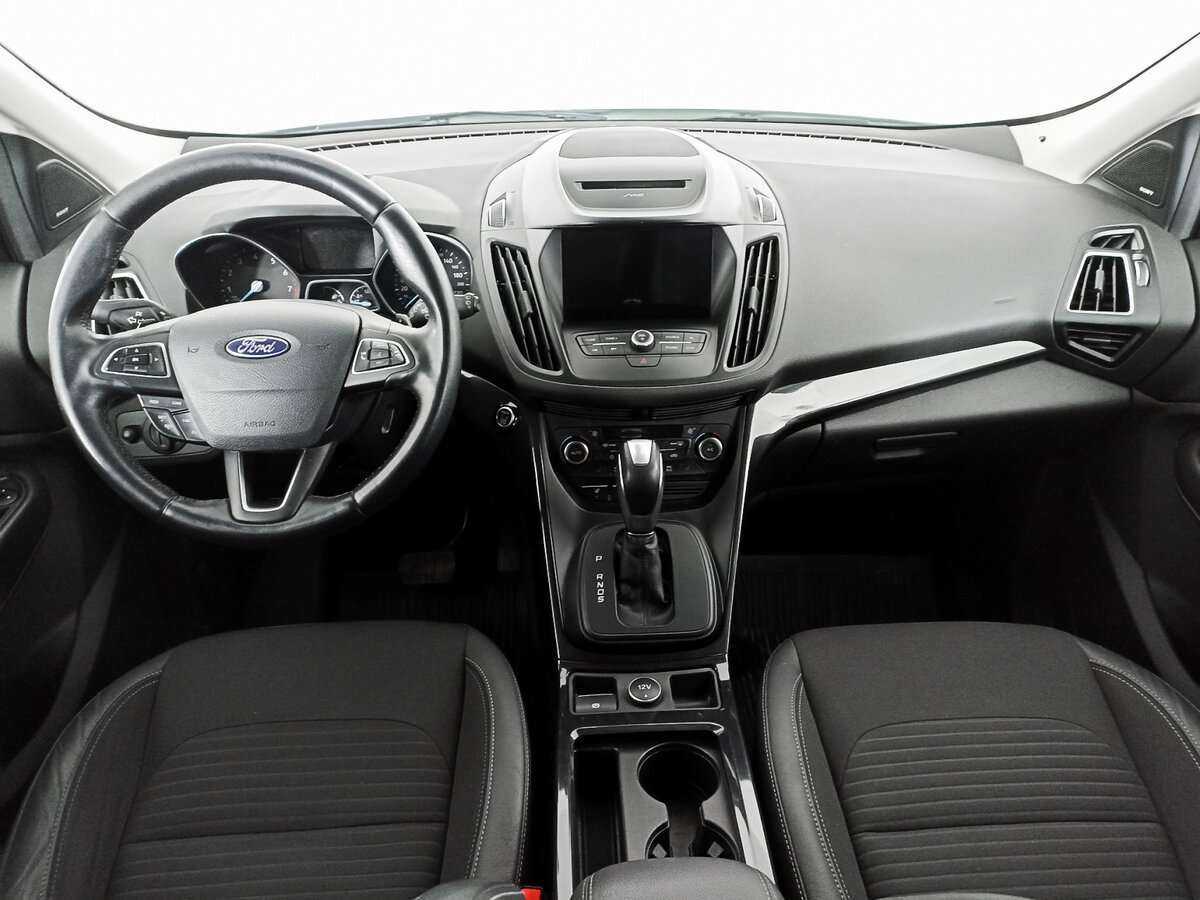 Купить Ford Kuga с пробегом. Фото: #11